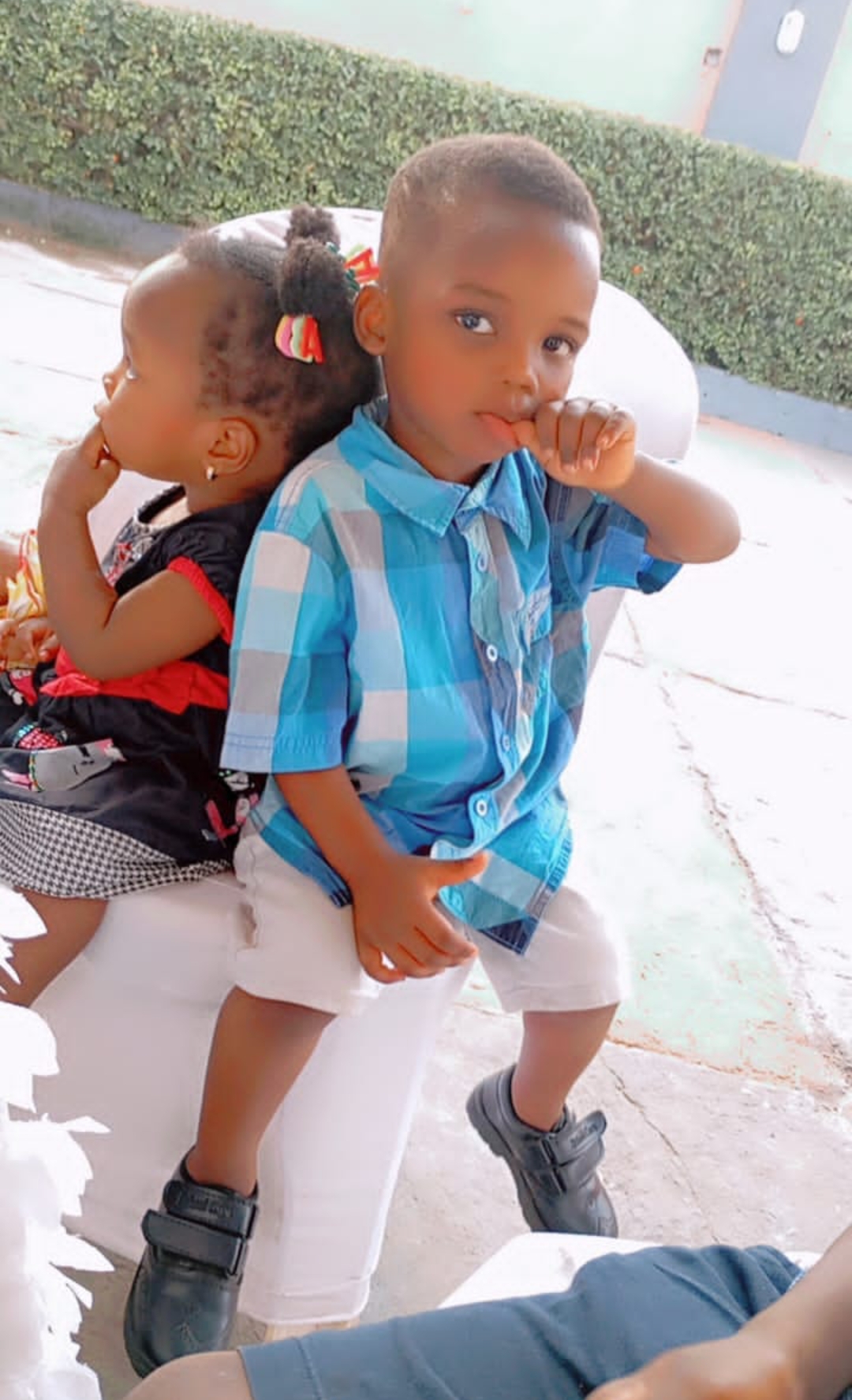 Daniel & Lois Azinge